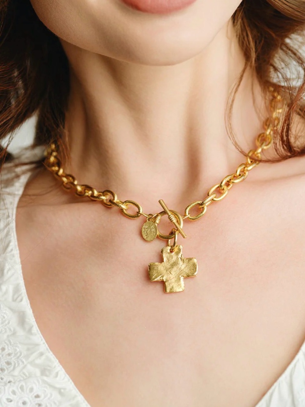 Susan Shaw NWT Cross Toggle Necklace 16 inch - Picture 2 of 5